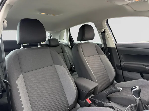 VOLKSWAGEN Polo (2023) — foto 19 van 20