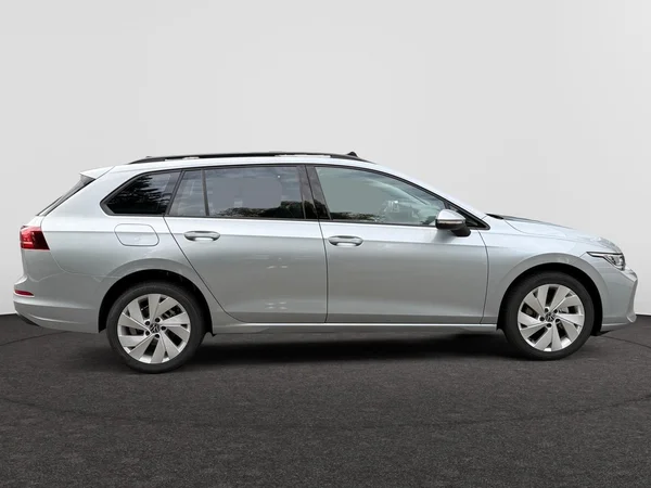VOLKSWAGEN Golf VII SW (2025) — foto 15 van 17