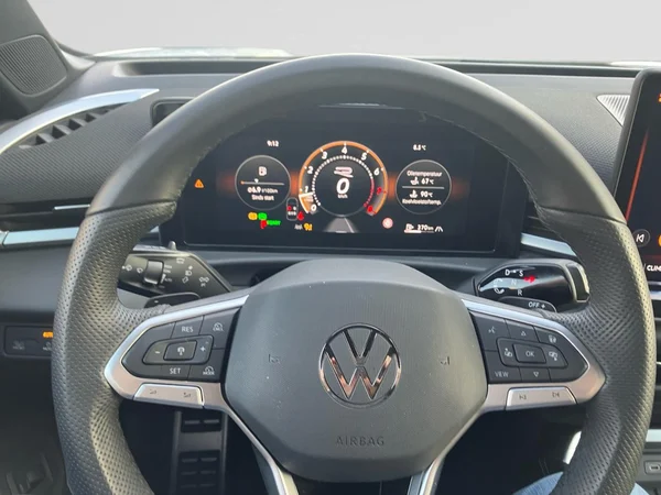 VOLKSWAGEN T-Roc (2026) — foto 11 van 23
