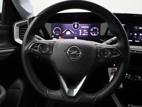 Opel Mokka (2023) — foto 36 van 36