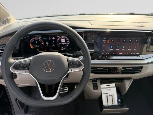 VOLKSWAGEN Multivan T7 Long (2026) — foto 8 van 20