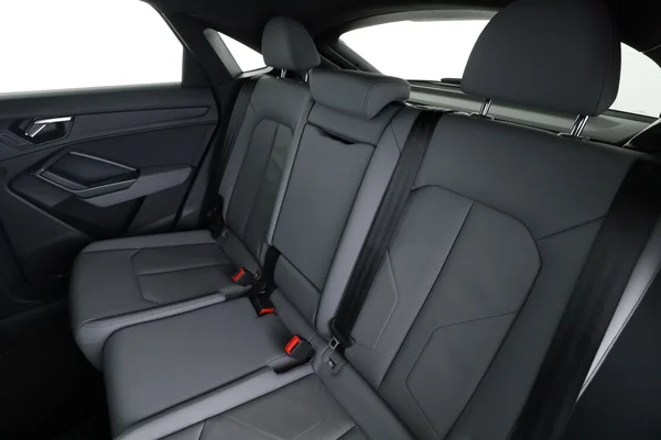 Audi Q3 (2021) — foto 5 van 16