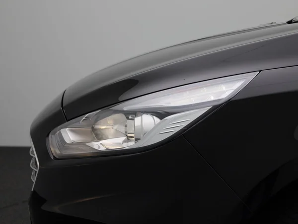 Ford S-Max (2020) — foto 8 van 42