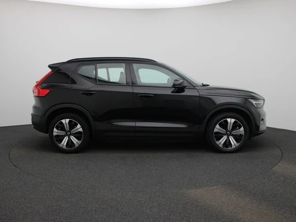 Volvo XC40 (2023) — foto 37 van 40