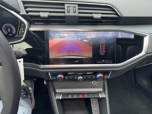 AUDI Q3 (2019) — foto 18 van 19