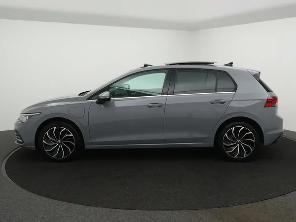 Volkswagen Golf (2024) — foto 21 van 29