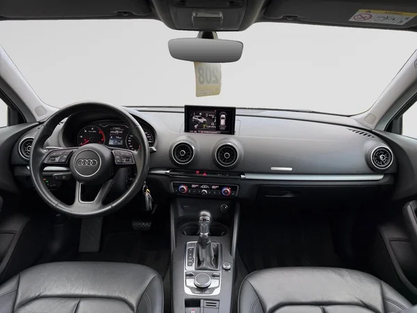 AUDI A3 Sportback Dsl (2019) — foto 16 van 16