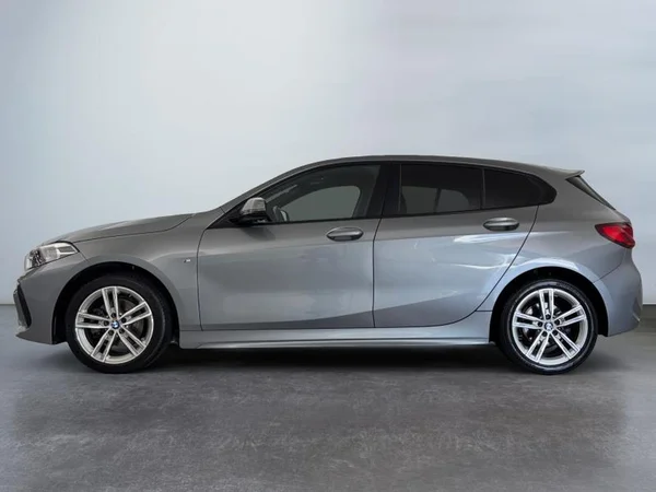 BMW 1 Hatch (F40) (2022) — foto 13 van 17