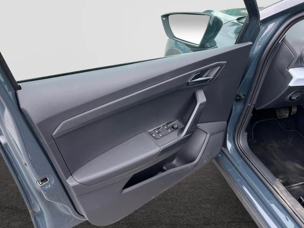 SEAT Arona (2025) — foto 2 van 24
