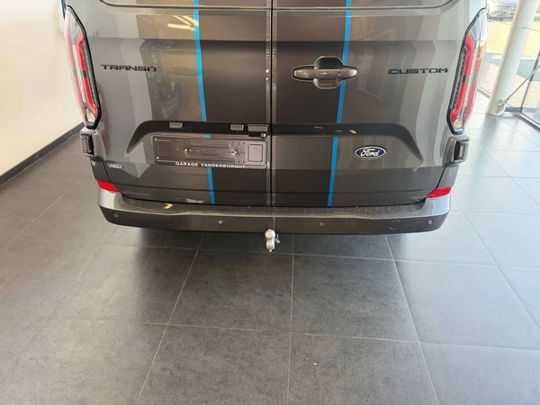 Ford Transit Custom — foto 19 van 21