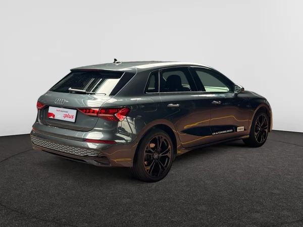 AUDI A3 Sportback (2024) — foto 7 van 14