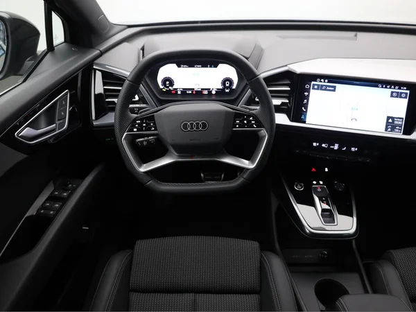 AUDI Q4 e-tron (2025) — foto 5 van 22