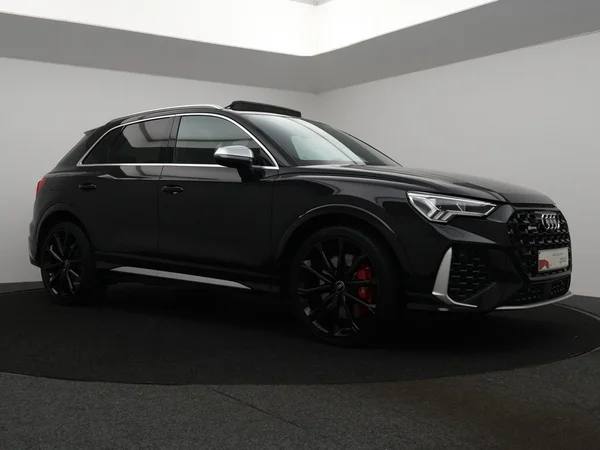 AUDI RS Q3 (2023) — foto 26 van 29