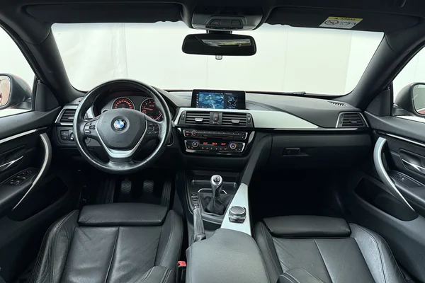BMW 4 Gran Coupe (F36 LCI) (2017) — foto 25 van 25