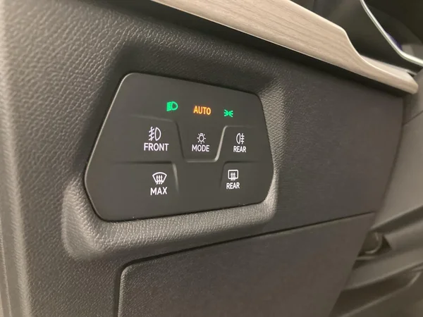 SEAT Leon ST (2021) — foto 9 van 36