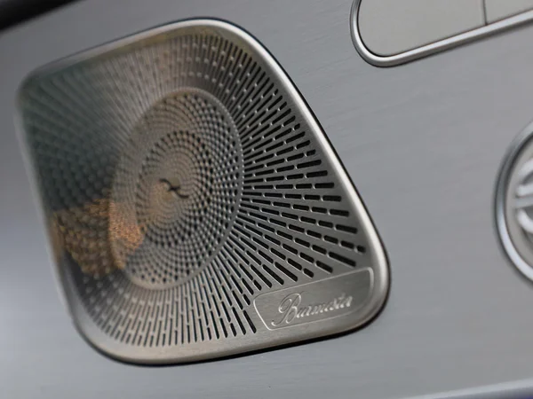 Mercedes-Benz GLE (2022) — foto 38 van 58