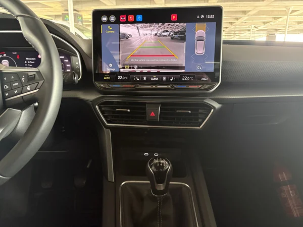 SEAT Leon (2025) — foto 14 van 24