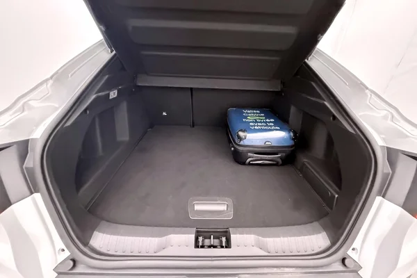 Renault Arkana E-TECH (HEV) (2022) — foto 13 van 28