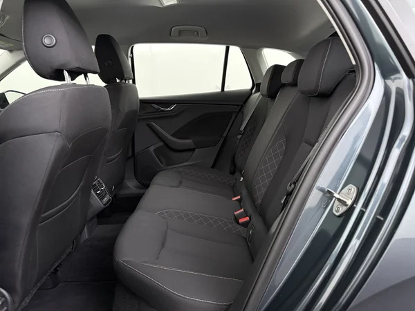 SKODA Scala (2020) — foto 5 van 26