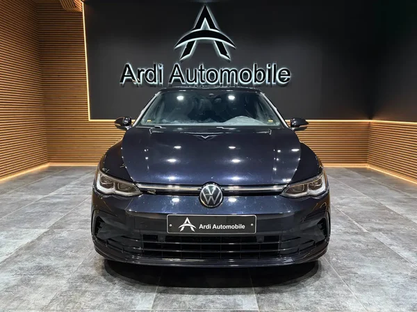 Volkswagen Golf (2022) — foto 12 van 29
