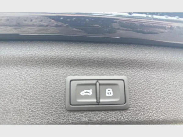 Audi Q3 (2025) — foto 19 van 27