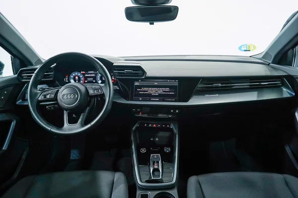 Audi A3 Sportback (2024) — foto 3 van 43
