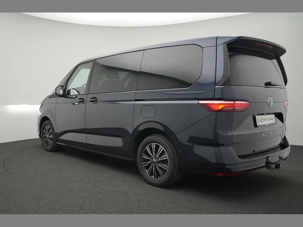 VOLKSWAGEN Multivan T7 Long eHybrid (PHEV) (2022) — foto 26 van 28