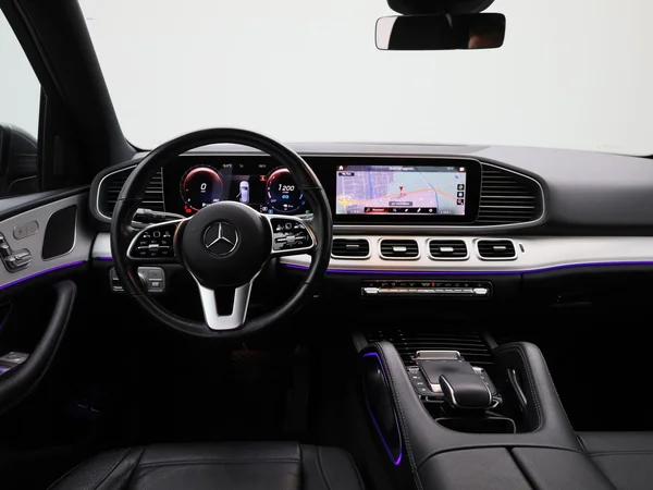 Mercedes-Benz GLE (2022) — foto 43 van 45