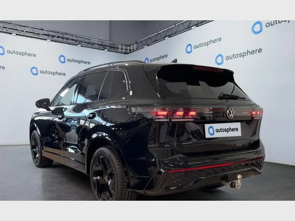 VOLKSWAGEN Tiguan (2026) — foto 20 van 26