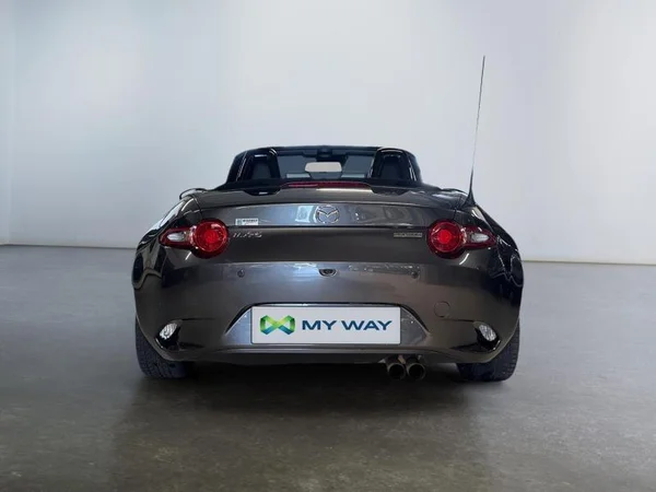 MAZDA MX-5 (2023) — foto 23 van 27