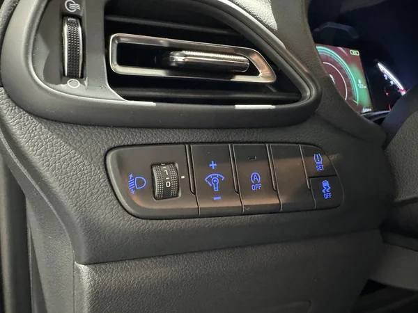 Hyundai i30 (2024) — foto 13 van 24