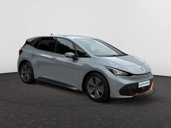 CUPRA Born (2024) — foto 16 van 22