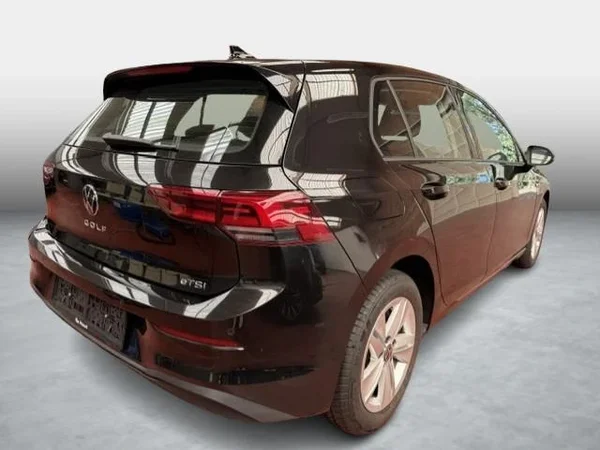 Volkswagen Golf (2024) — foto 13 van 17