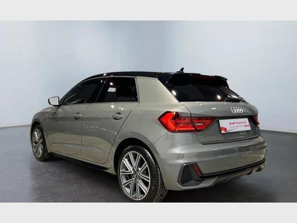 Audi A1 Sportback (2025) — foto 12 van 29