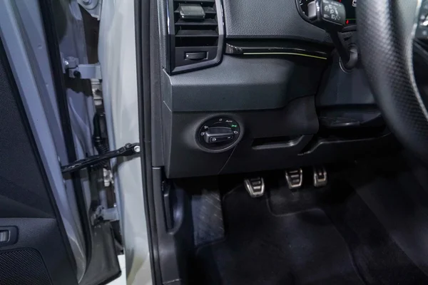Skoda Karoq (2022) — foto 16 van 49