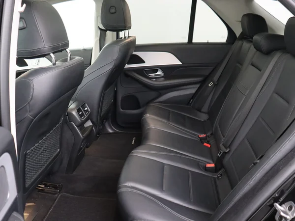 MERCEDES GLE 350 (2021) — foto 5 van 33