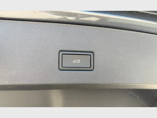 Volkswagen T-Roc (2025) — foto 20 van 29