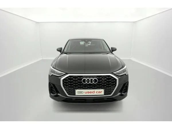 AUDI Q3 Sportback PHEV (2022) — foto 12 van 36