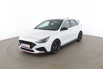 Hyundai i30 9a348ba8-01ae-49ff-9cb4-db2543bd37e8