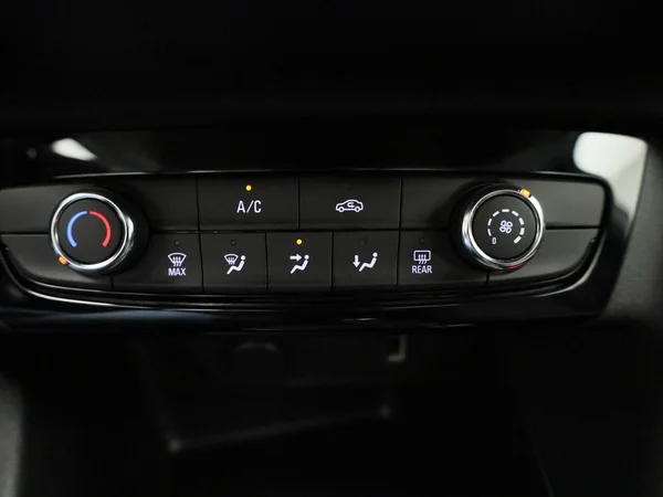 Opel Corsa (2023) — foto 13 van 35