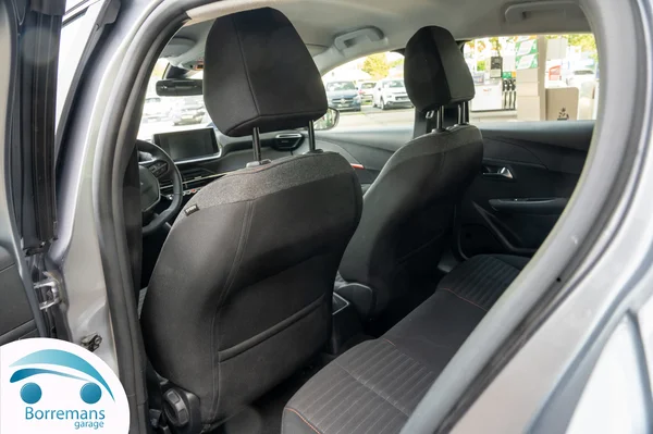 Peugeot 208 (2023) — foto 3 van 28