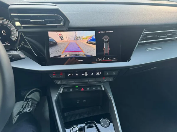 AUDI A3 Allstreet PHEV (2025) — foto 3 van 24