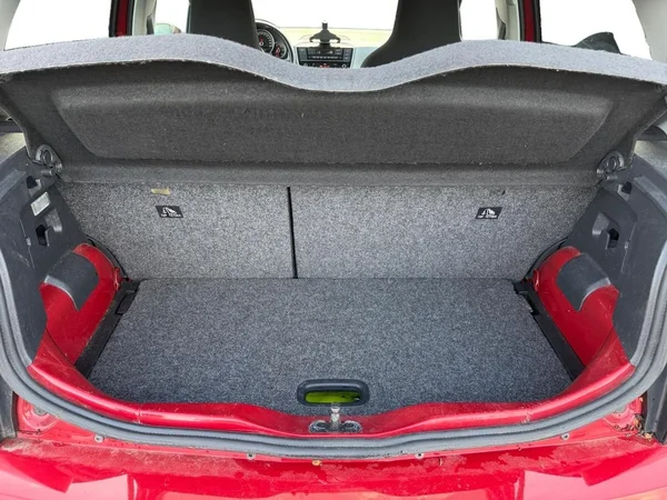 VOLKSWAGEN Up! (2023) — foto 10 van 24
