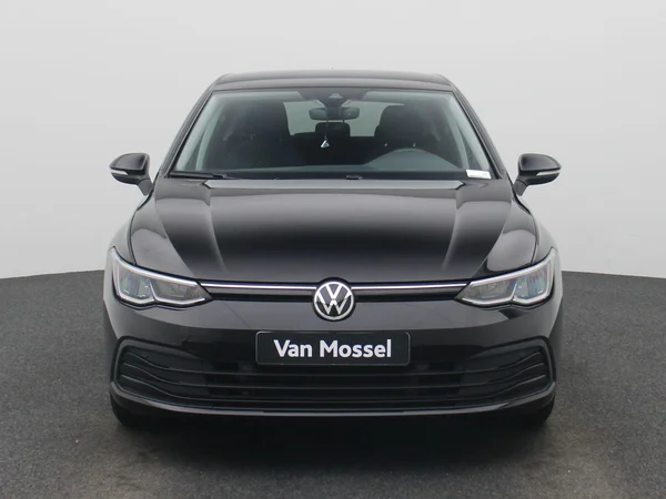 Volkswagen Golf (2021) — foto 23 van 40
