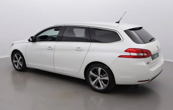 Peugeot 308 SW (2020) — foto 23 van 38