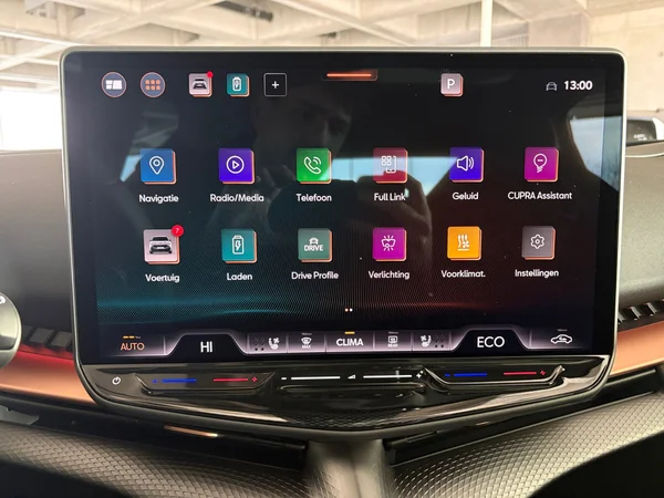 CUPRA Tavascan (2026) — foto 4 van 24