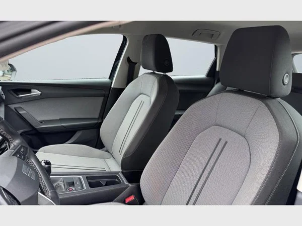 Seat Leon ST (2021) — foto 4 van 24