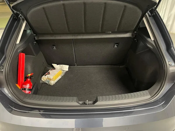 SEAT Leon (2025) — foto 4 van 16