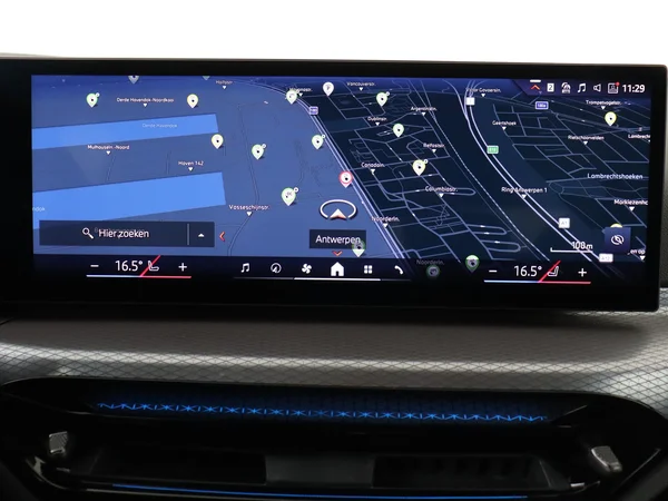 BMW i4 (2024) — foto 10 van 31