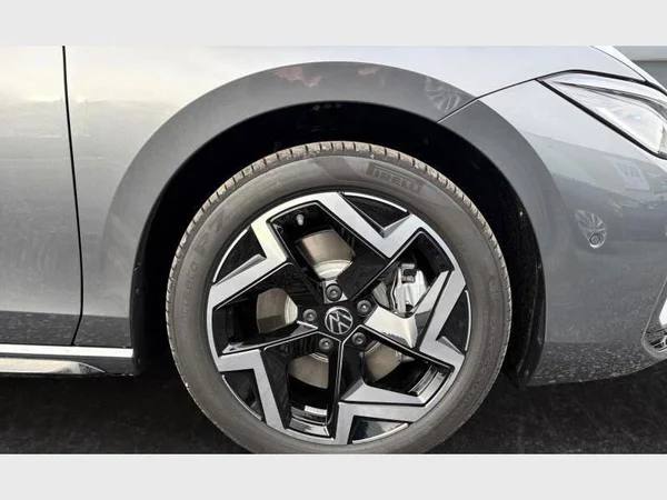 Volkswagen Passat Variant eHybrid (2026) — foto 3 van 29